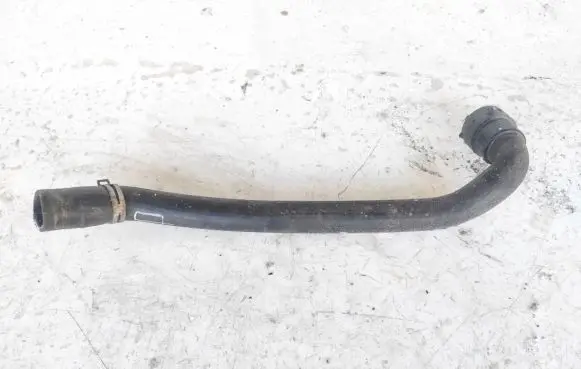 Ford Mondeo MK IV Engine coolant pipe/hose
