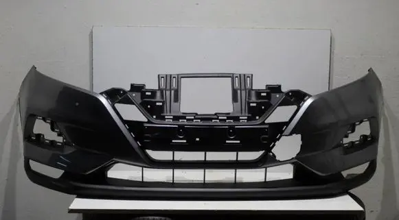 Nissan Qashqai Front bumper 62022HV00H