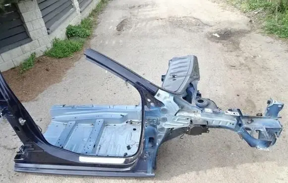 Citroen DS4 Front side member 