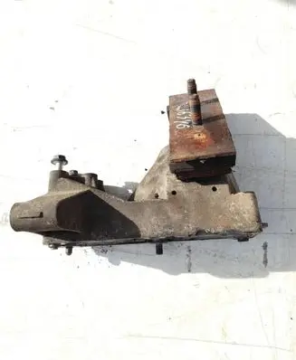 Iveco Daily 4th gen Engine mounting bracket 504050580 504046292