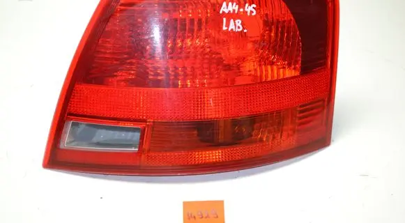 Audi A4 S4 B7 8E 8H Rear/tail lights 8E9945096E ULO748002 484002