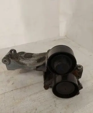 Renault Trafic III (X82) Generator/alternator bracket 117105124R