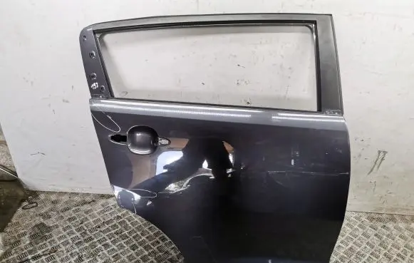 KIA Sportage Rear door