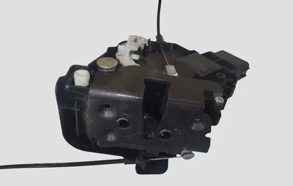 Volvo V50 Rear door lock 30799324