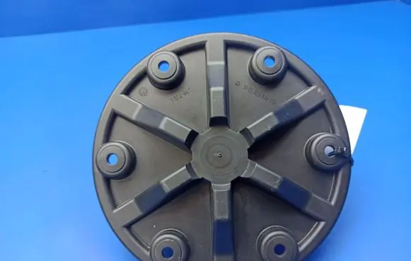 Mercedes-Benz A W169 Spare wheel bolt A1698980014