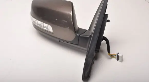 KIA Sorento Front door electric wing mirror 