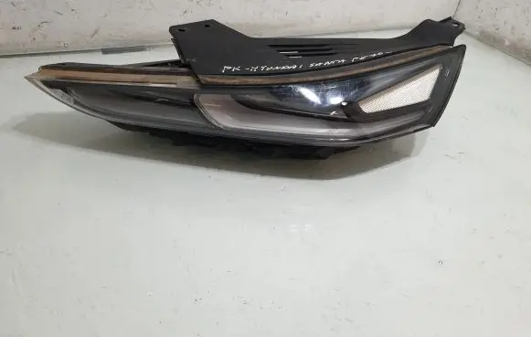 Hyundai Santa Fe LED Daytime headlight 92207S1000