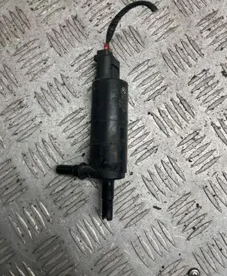 BMW X3 F25 Headlight washer pump 7217792