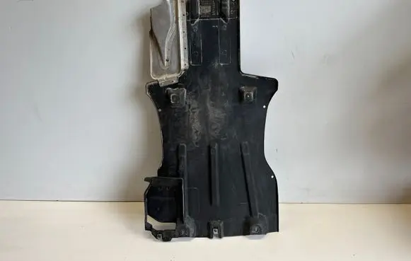 Porsche Cayenne (92A) Engine splash shield/under tray 7P0825369 7P0825231E 7P0825184