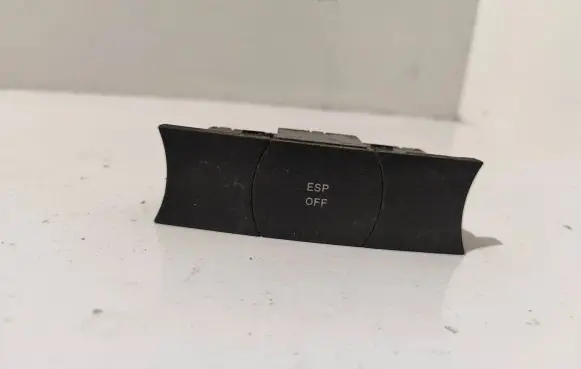 Volkswagen Touareg I ESP (stability program) switch 7L6927225C