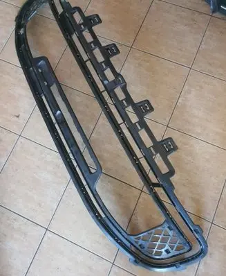 Volkswagen e-Up Front bumper lower grill 12E853677