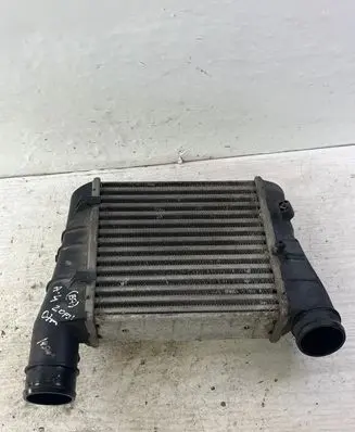 Audi A4 S4 B7 8E 8H Intercooler radiator 8E0145805AA 32294401