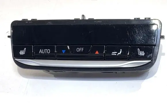 BMW X4 G02 Interior fan control switch 5A3BBF3