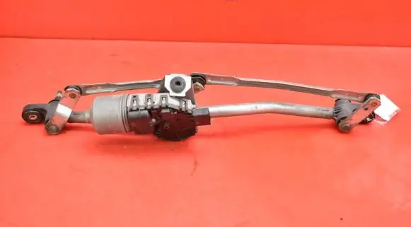 Mazda 3 I Front wiper linkage and motor 4M51-17508-AA