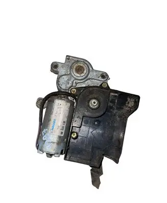 Opel Omega B1 Wiper motor 90459138