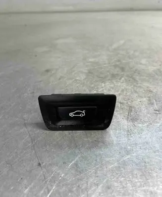 BMW 5 F10 F11 Tailgate/boot open switch button 916264303
