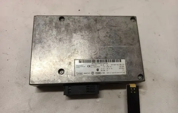Audi A4 S4 B8 8K Bluetooth control unit module 4E0862335
