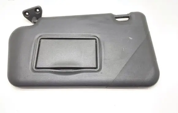 Sun visor