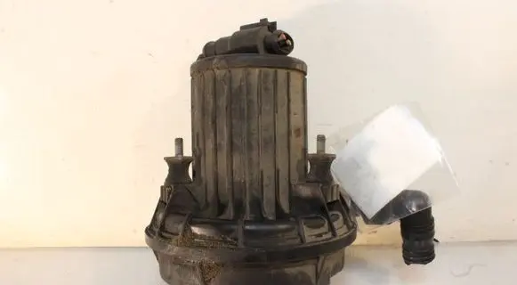 Volkswagen Touran I Secondary air pump 