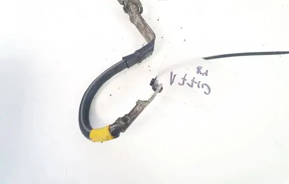Toyota RAV 4 (XA20) Positive cable (battery)