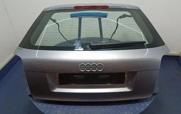 Audi A3 S3 8P Tailgate/trunk/boot lid 