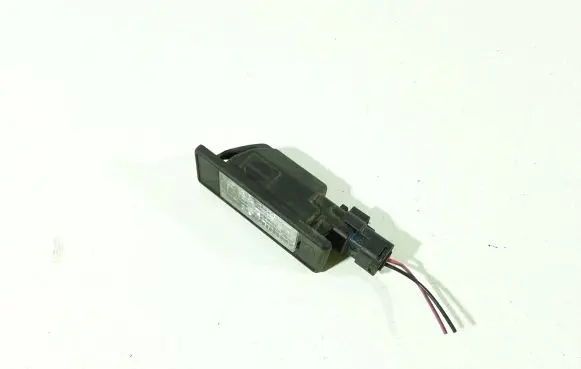Nissan Primera Number plate light 2KA008224 153012