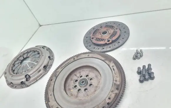 Toyota GT 86 Clutch set kit AA403 AA870 AA760