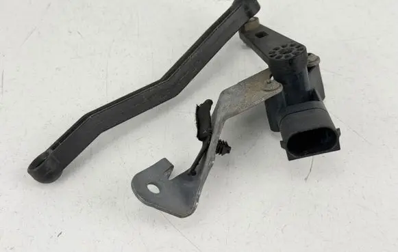 BMW i4 Headlight/headlamp level sensor 6895466
