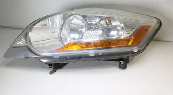 Ford Kuga I Headlight/headlamp 8V4113W030BE