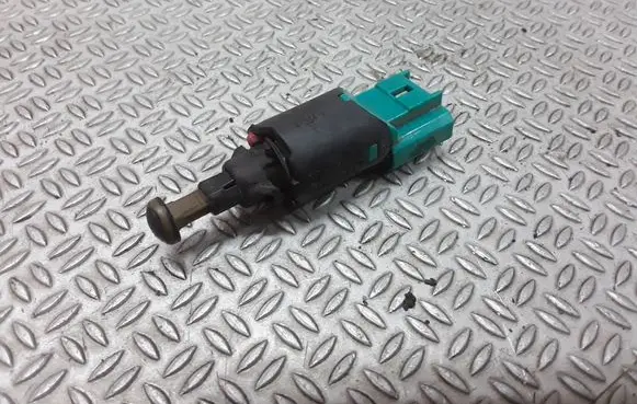Peugeot 407 Brake pedal sensor switch 9650688480