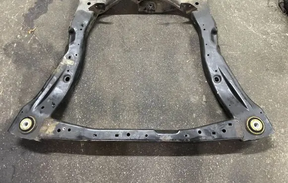 Opel Insignia B Front subframe
