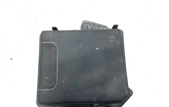 Renault Megane III Fuse box cover 284C40002R