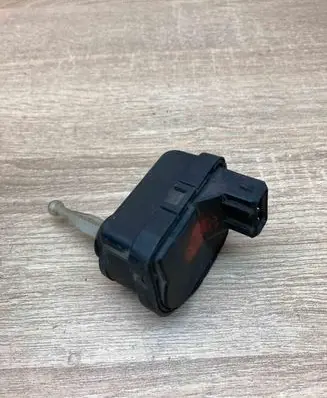 Audi A4 S4 B5 8D Headlight level adjustment motor 4D0941295 0307852315