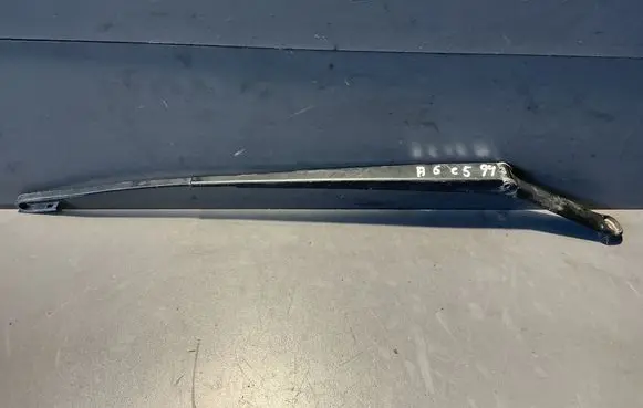 Audi A6 S6 C5 4B Front wiper blade arm 4B1955408A