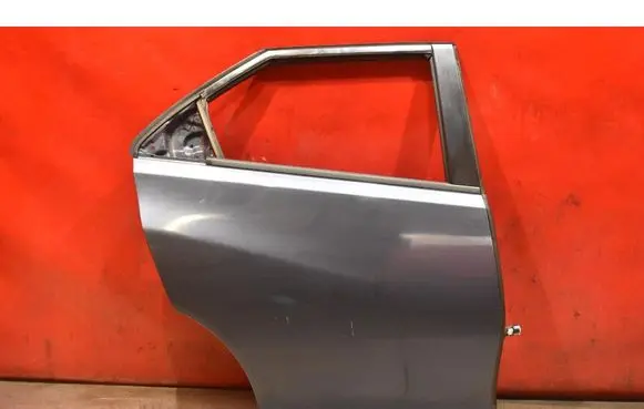 Honda Civic IX Rear door 