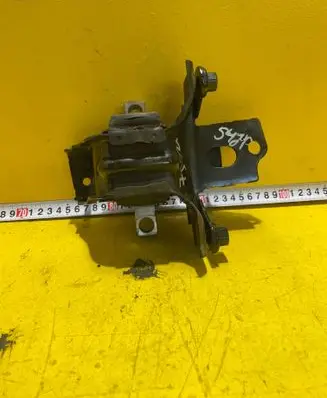 Seat Ibiza IV (6J,6P) Gearbox mounting bracket 