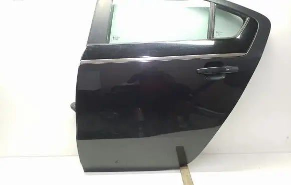 Chevrolet Volt I Rear door