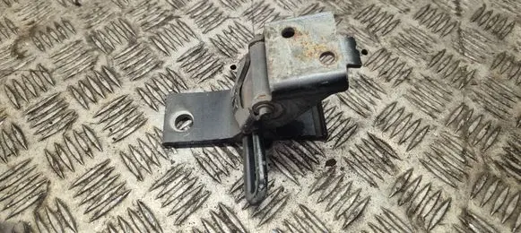 Audi A8 S8 D2 4D Front door lower hinge 4D0831412