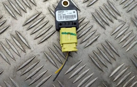 KIA Ceed Airbag deployment crash/impact sensor 95920A6000
