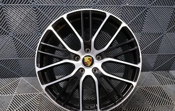 Porsche Panamera (971) R21 alloy rim 971601025AP