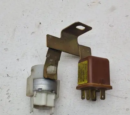 Subaru Justy Light relay 25232AAD03
