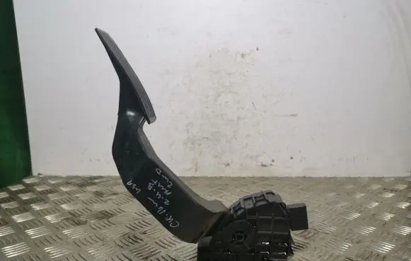 Jeep Cherokee Accelerator throttle pedal 04581652AC6323