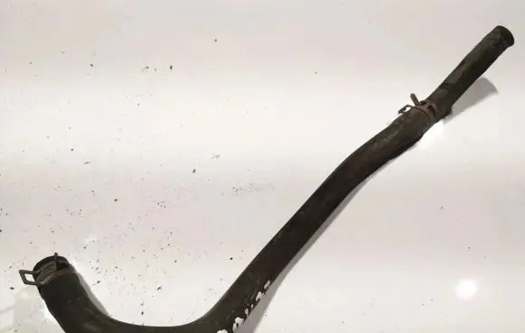 Mitsubishi Lancer Engine coolant pipe/hose