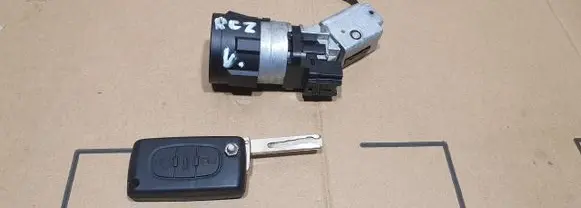 Peugeot RCZ Ignition lock 9663123280