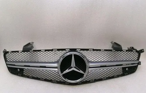 Mercedes-Benz SL R231 Front bumper lower grill A2318880560