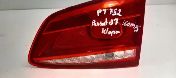 Volkswagen PASSAT B7 Tailgate rear/tail lights