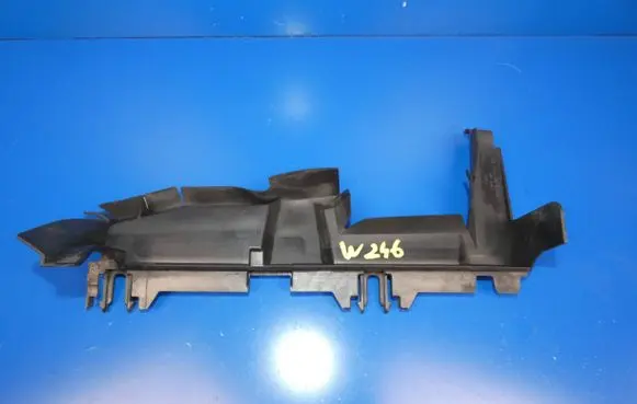 Mercedes-Benz B W246 W242 Intercooler air guide/duct channel A2465050330