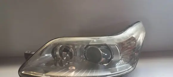 Citroen C4 I Picasso Headlight/headlamp 9646894380 89900037 89009411
