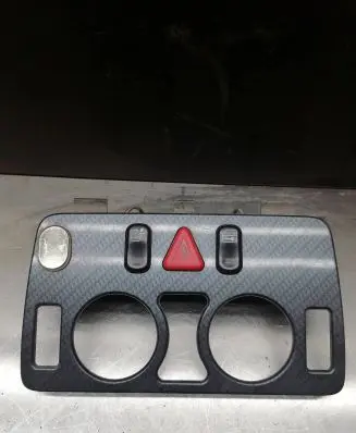 Hazard light switch