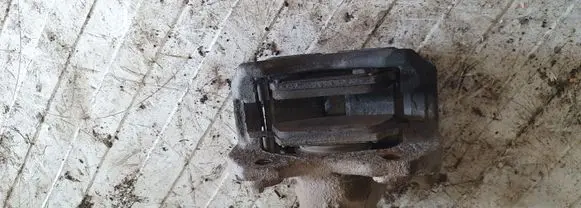 Nissan Primera Front brake caliper NOCODE